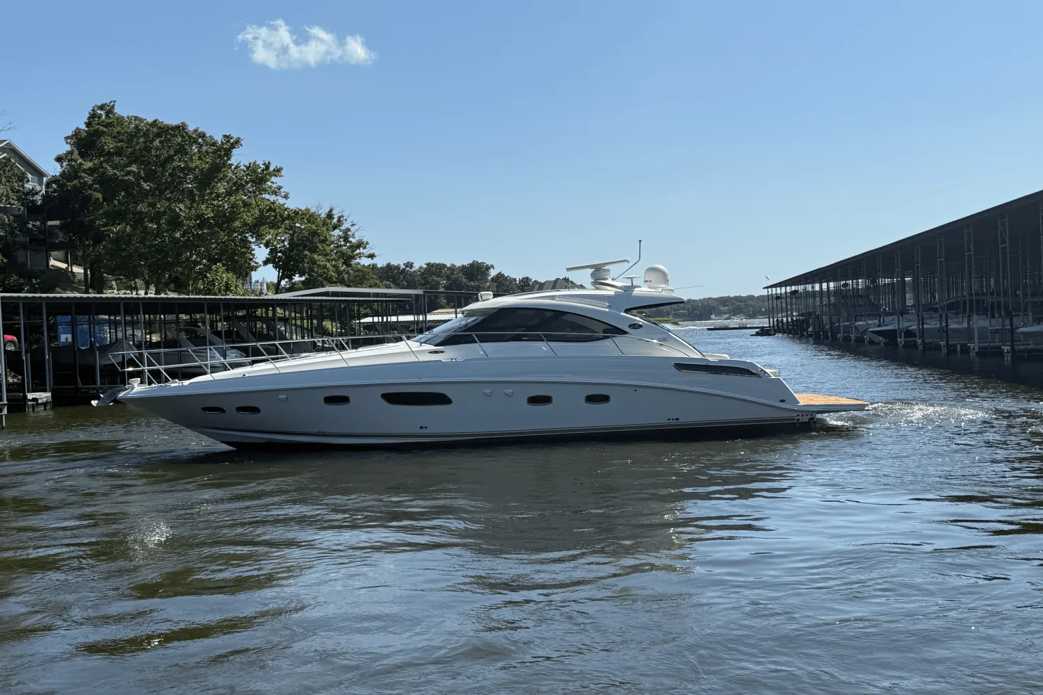 2010 Sea Ray 470 SUNDANCER Image Thumbnail #0