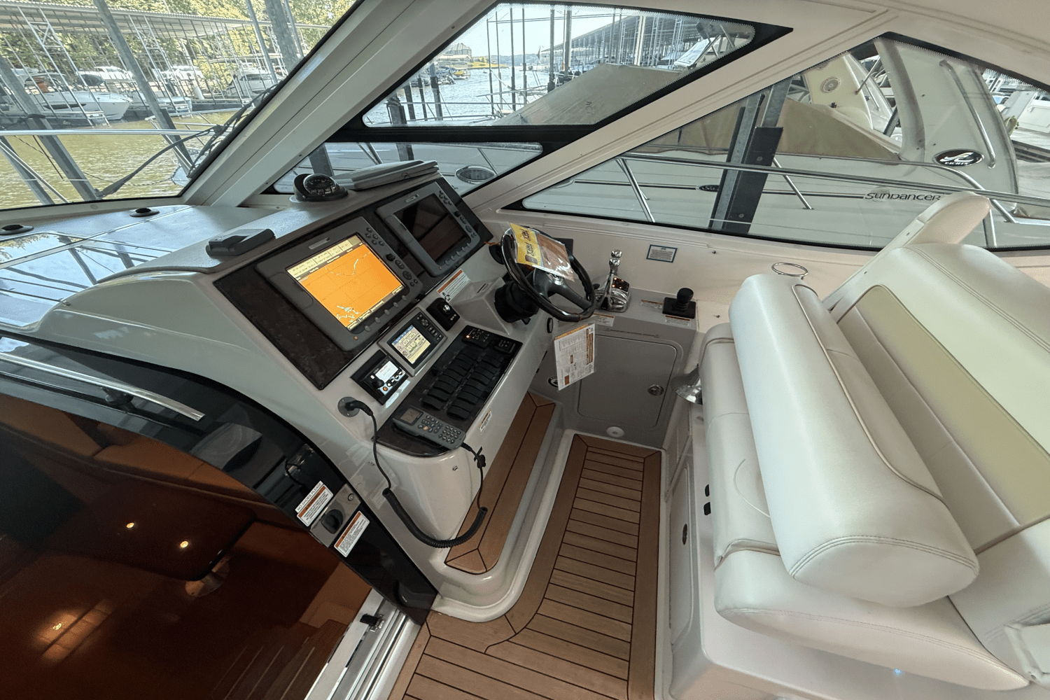 2010 Sea Ray 470 SUNDANCER Image Thumbnail #10