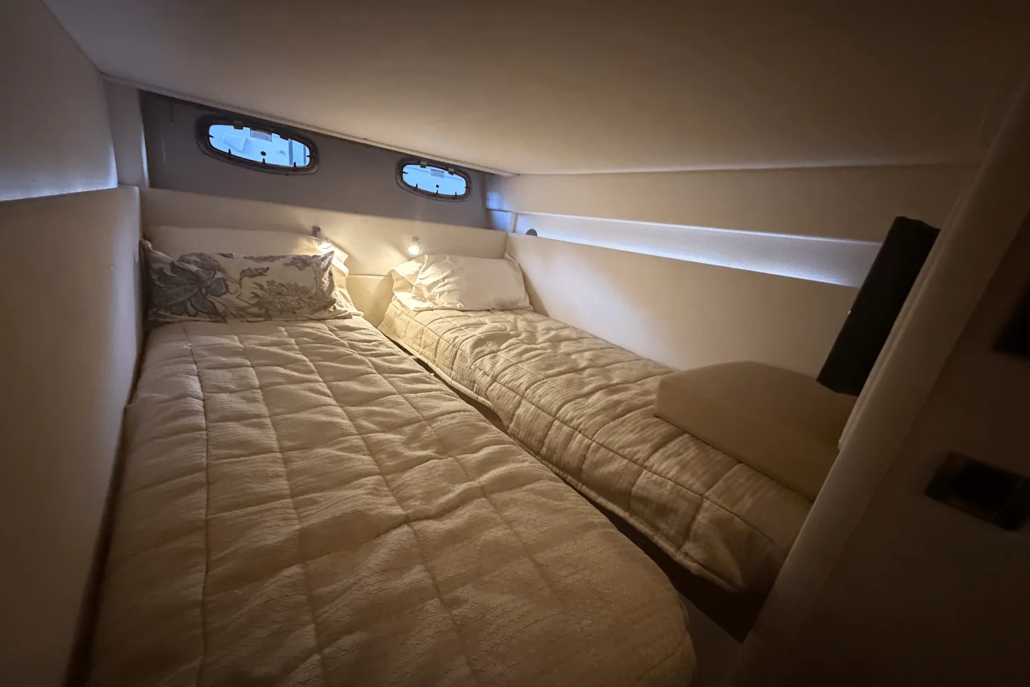 2010 Sea Ray 470 SUNDANCER Image Thumbnail #23