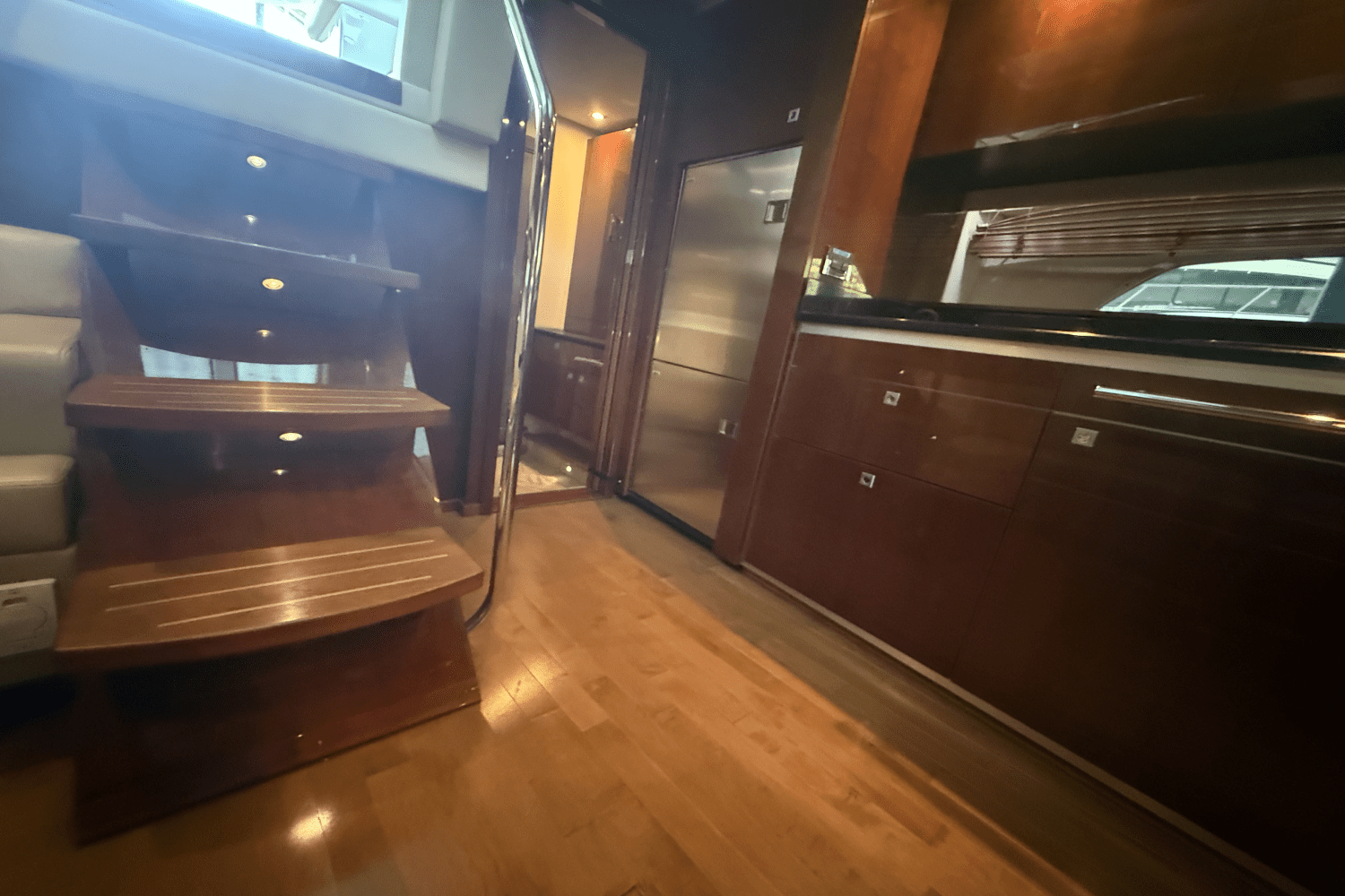 2010 Sea Ray 470 SUNDANCER Image Thumbnail #22