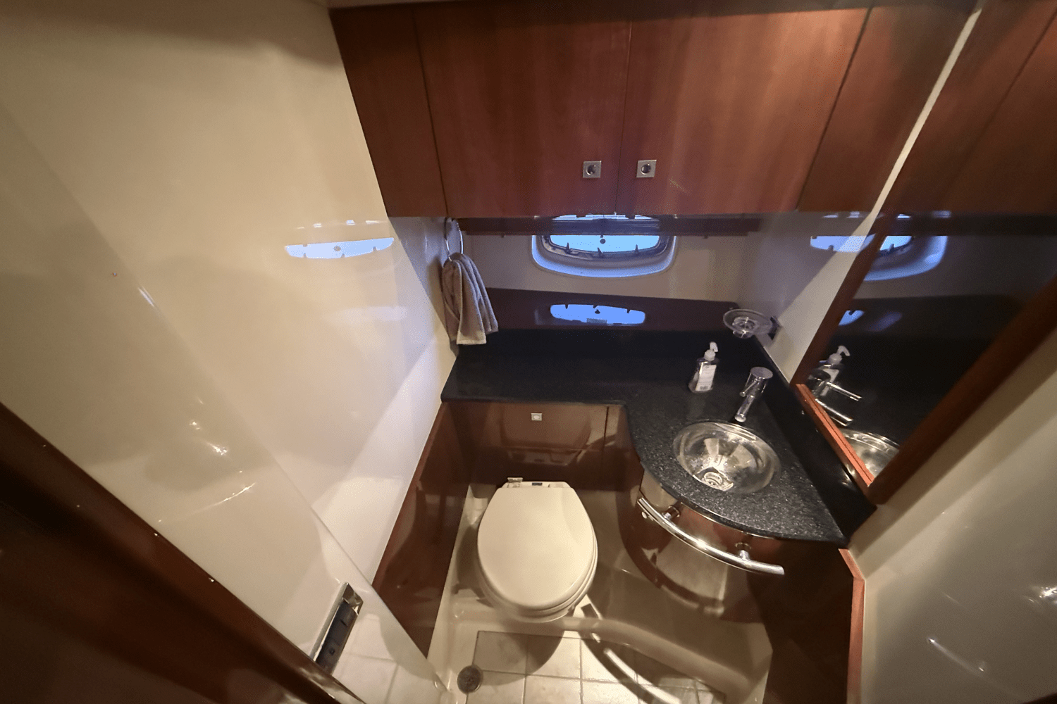 2010 Sea Ray 470 SUNDANCER Image Thumbnail #20
