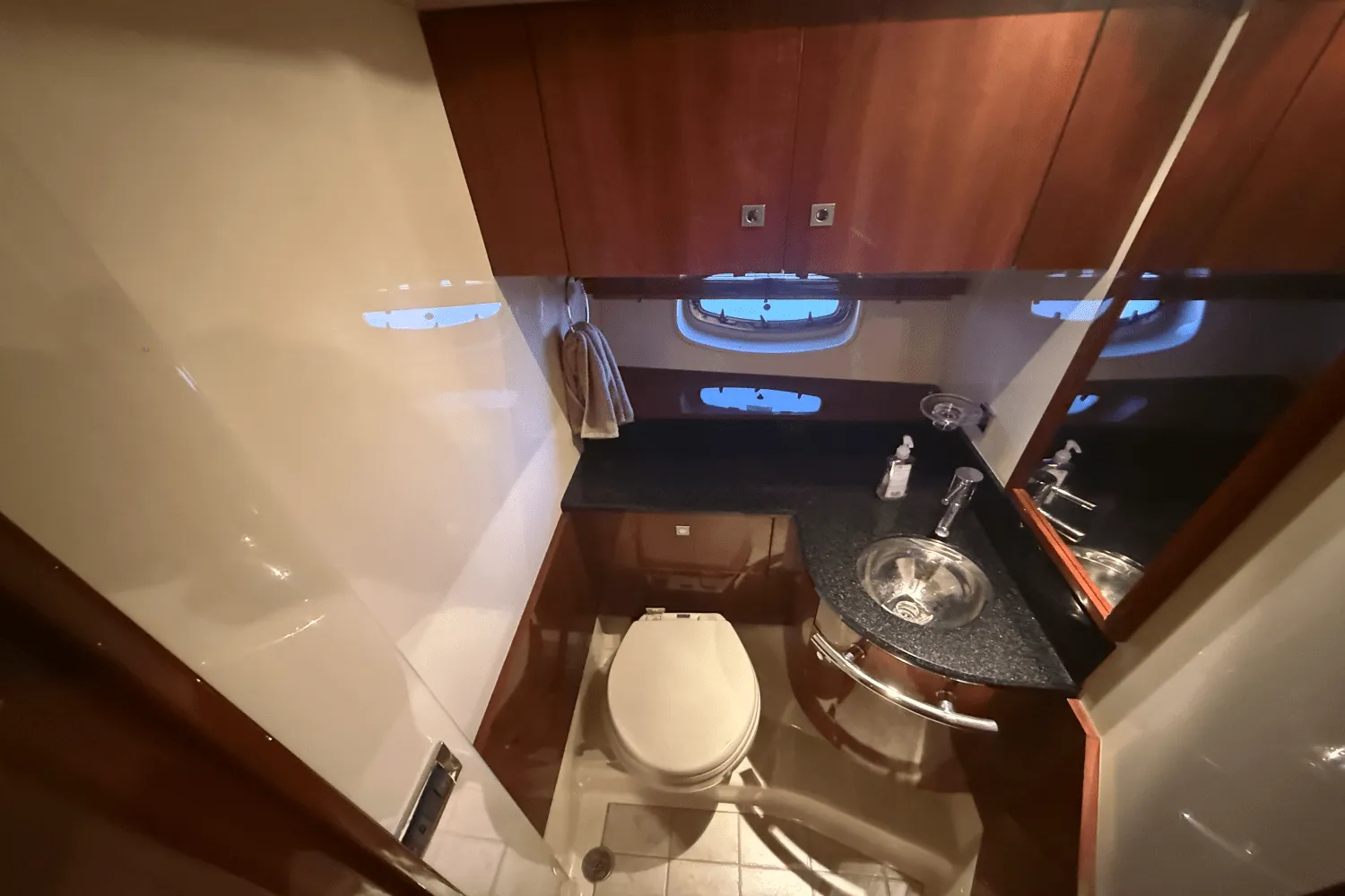 2010 Sea Ray 470 SUNDANCER Image Thumbnail #20