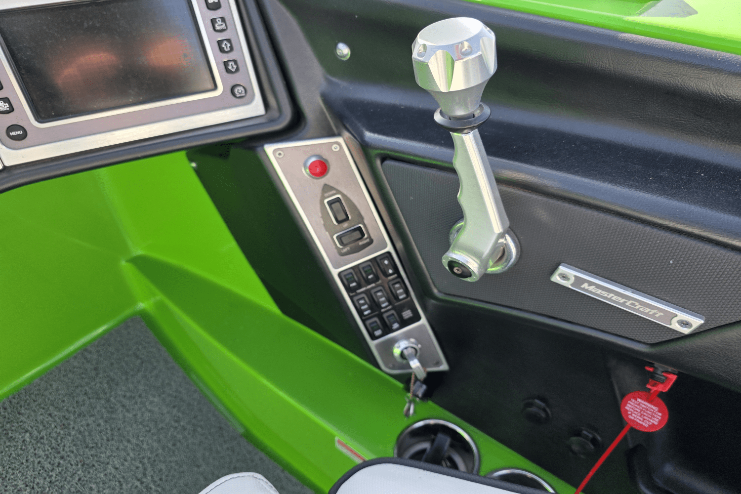 2017 Mastercraft XT23 Image Thumbnail #5
