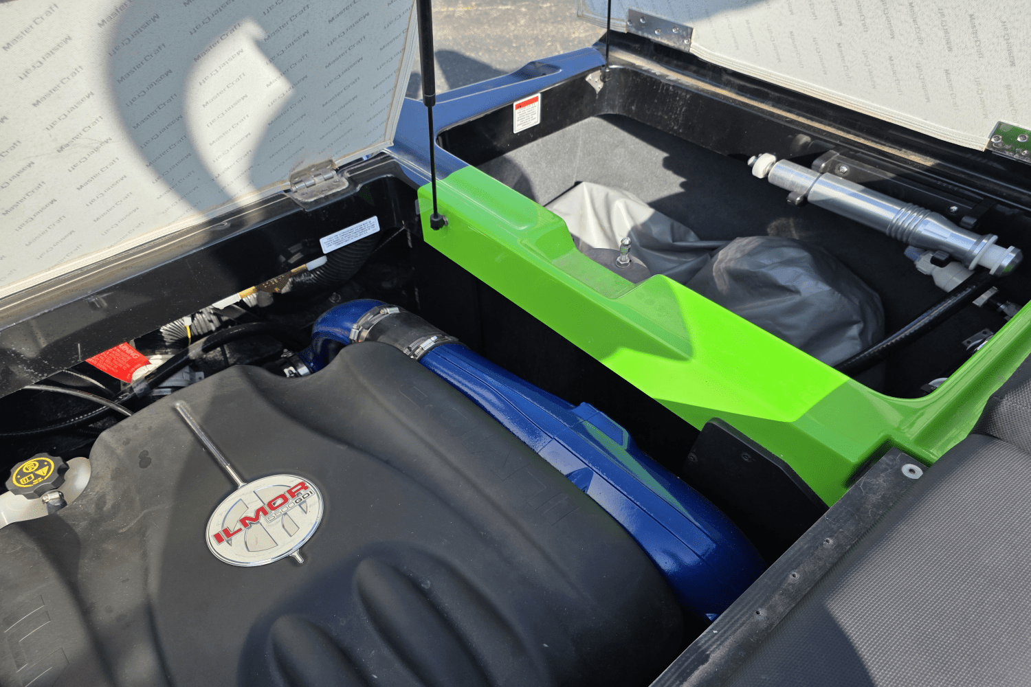 2017 Mastercraft XT23 Image Thumbnail #17