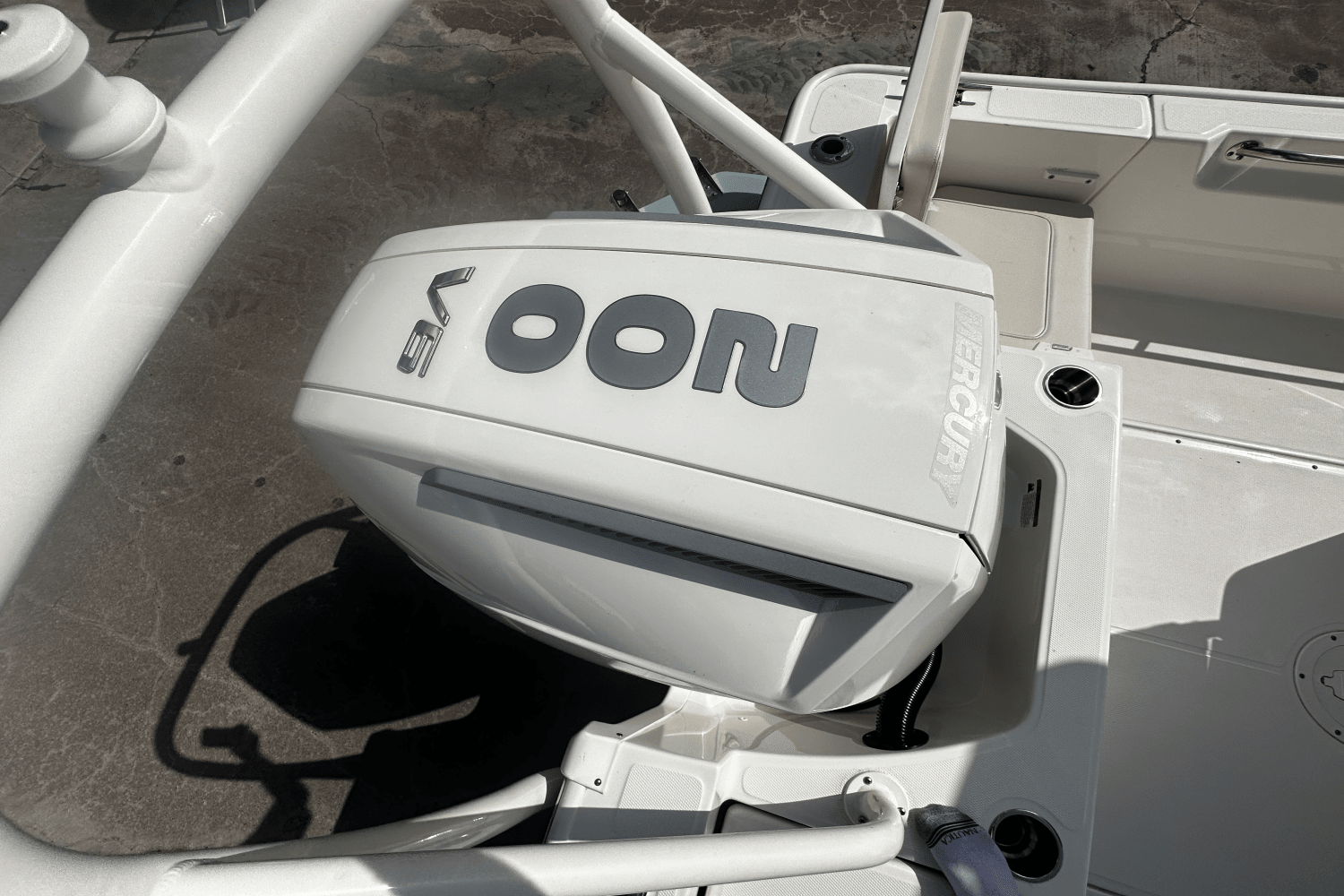 2024 Boston Whaler 210 Montauk Image Thumbnail #16