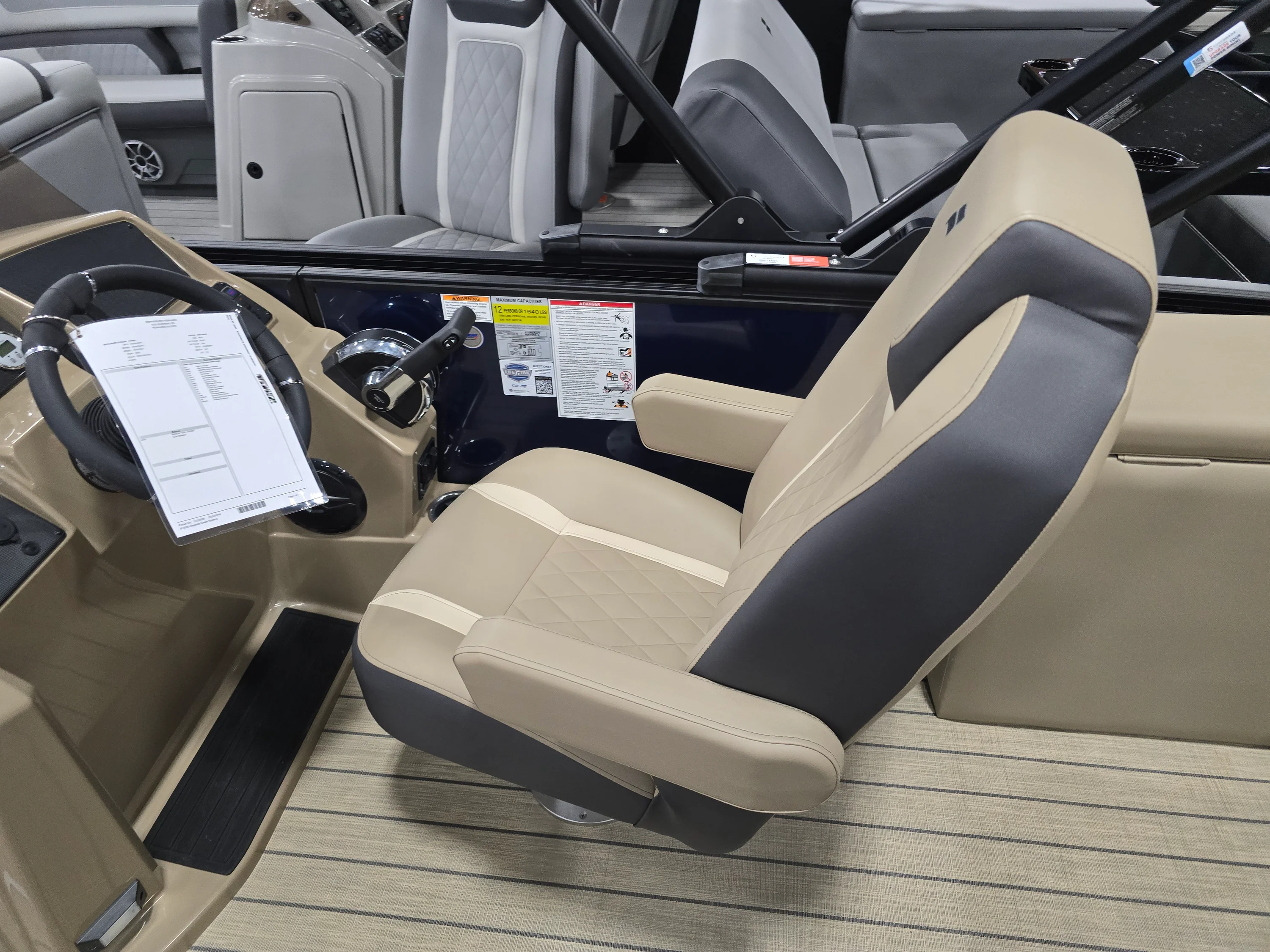 2026 Starcraft EXS 3 Q DH Image Thumbnail #10