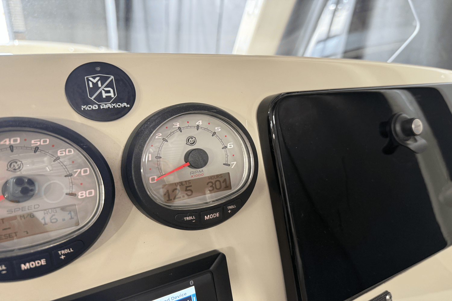 2023 Boston Whaler 250 Dauntless Image Thumbnail #49