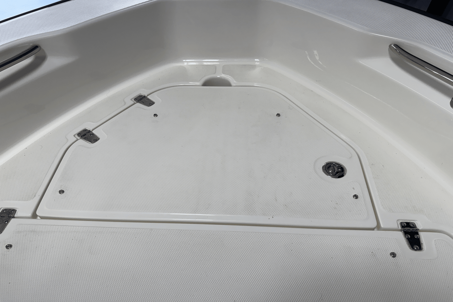 2023 Boston Whaler 250 Dauntless Image Thumbnail #78