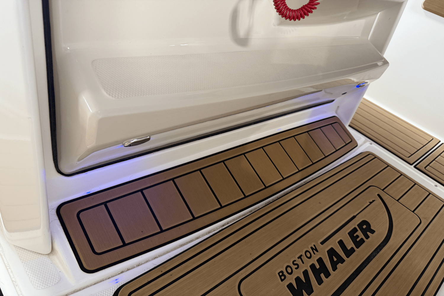 2023 Boston Whaler 250 Dauntless Image Thumbnail #56
