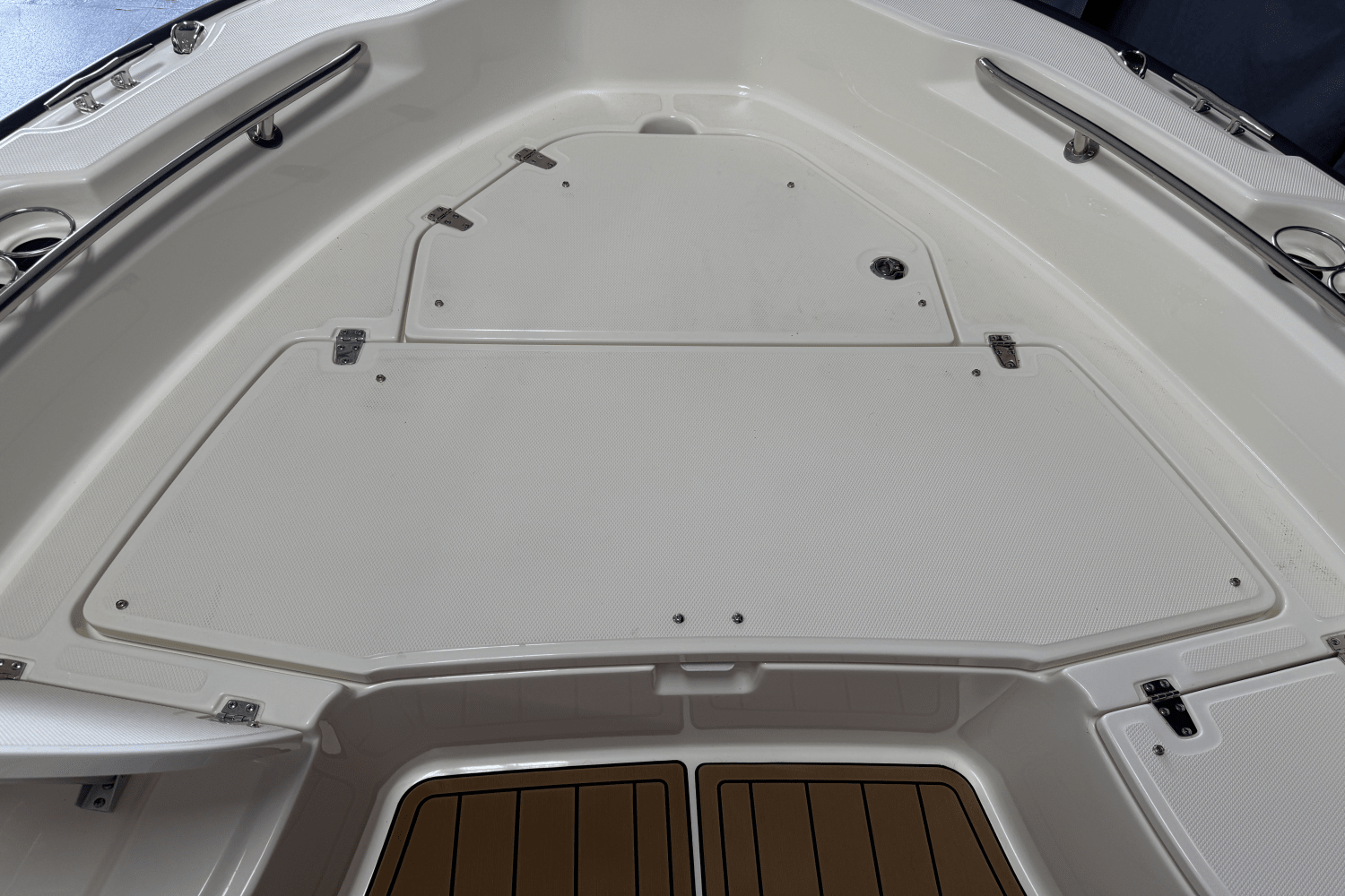 2023 Boston Whaler 250 Dauntless Image Thumbnail #76