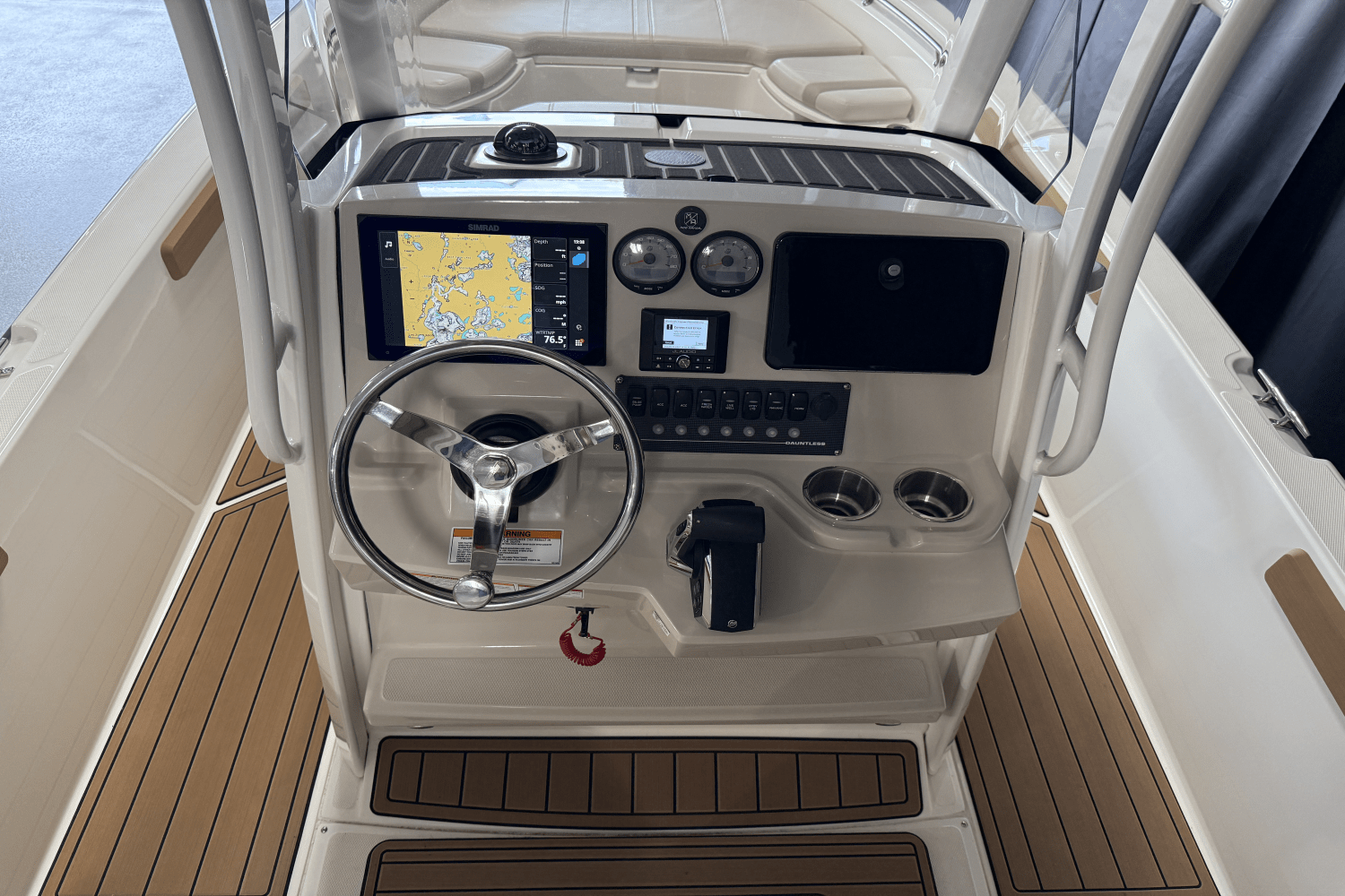 2023 Boston Whaler 250 Dauntless Image Thumbnail #42
