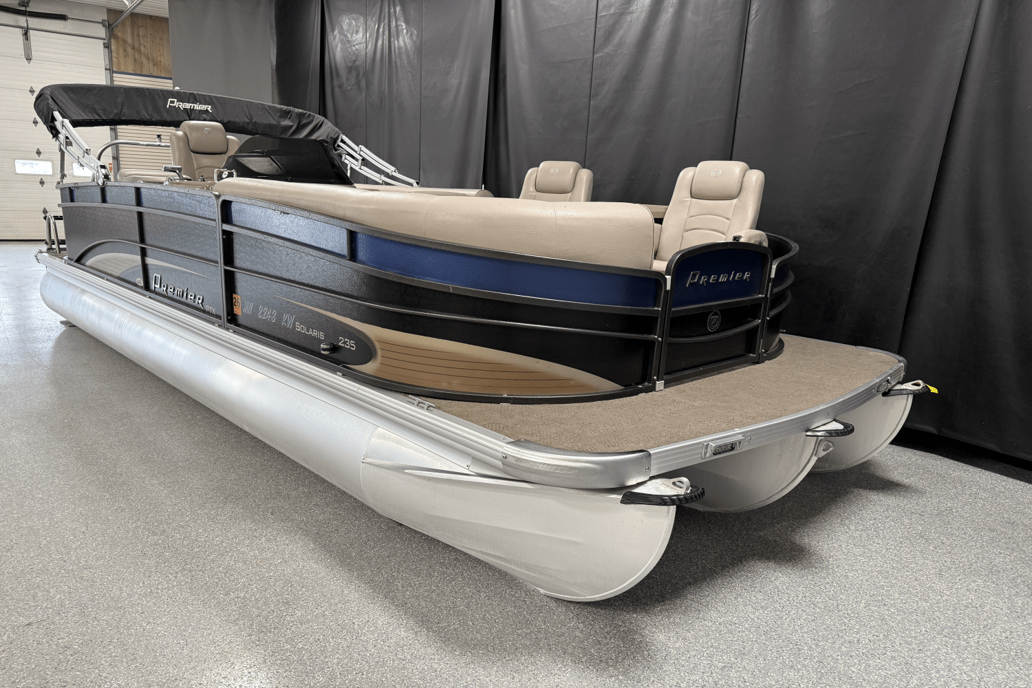 2012 Premier 235 SOLARIS Image Thumbnail #3