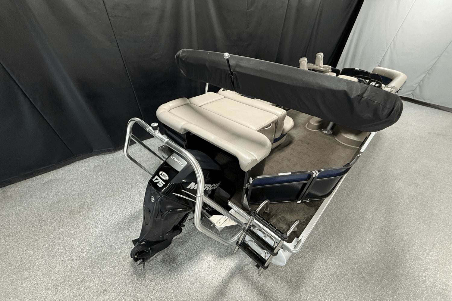 2012 Premier 235 SOLARIS Image Thumbnail #14