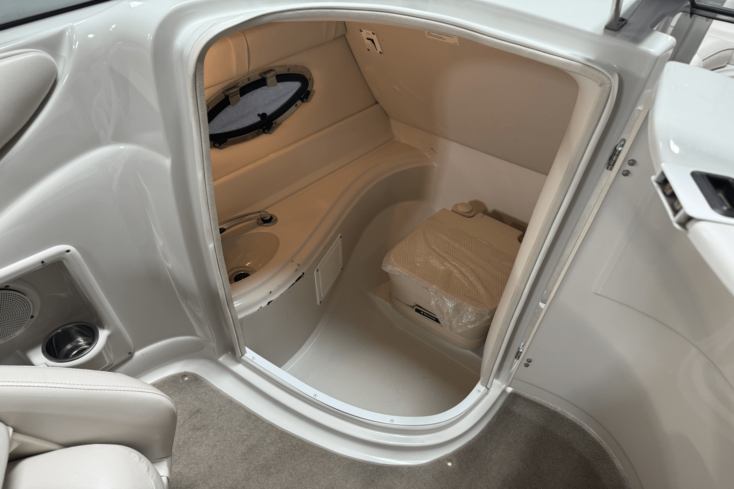 2008 Crownline 220 Image Thumbnail #53