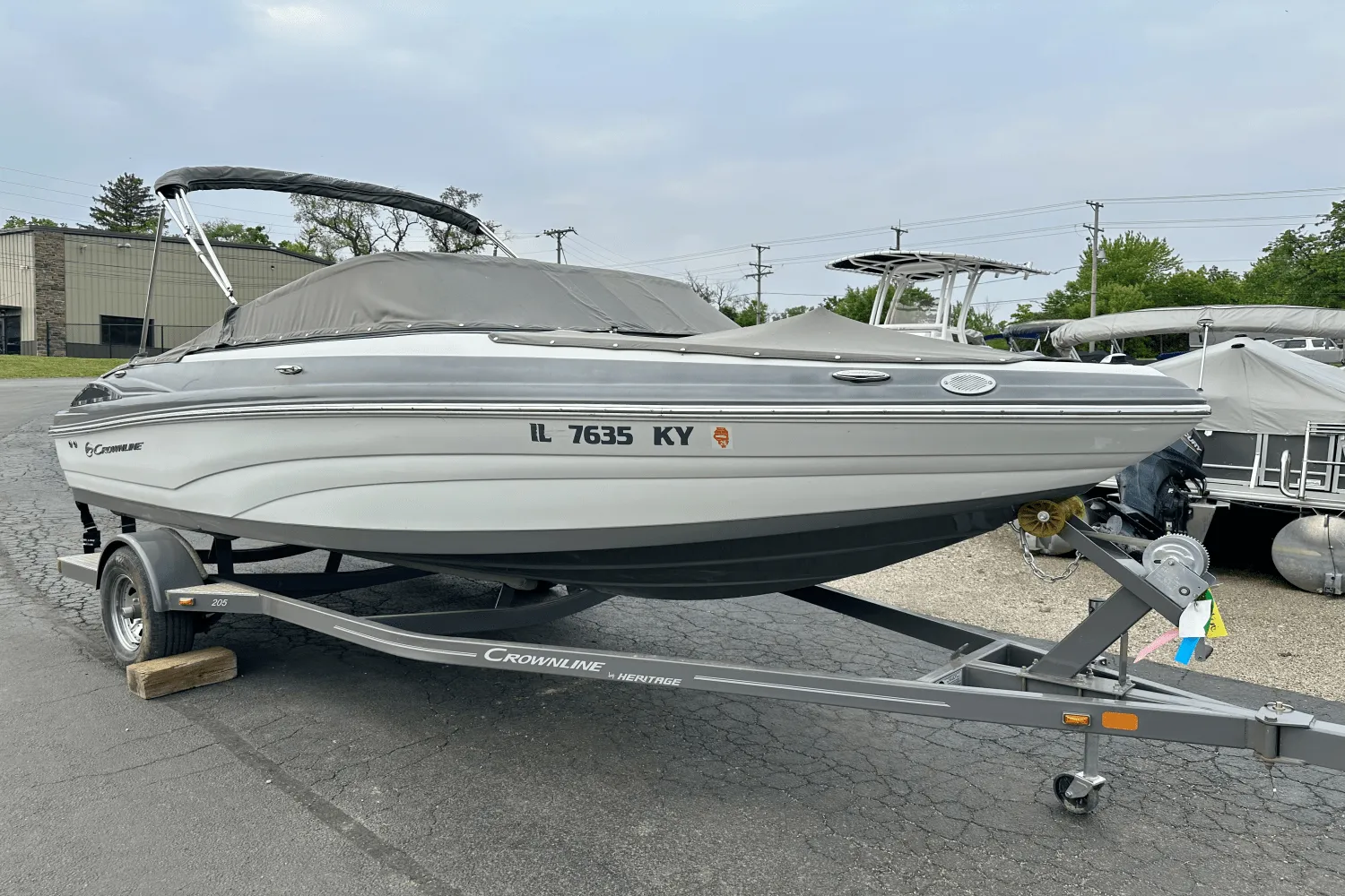 2019 Crownline 205 SS Image Thumbnail #3