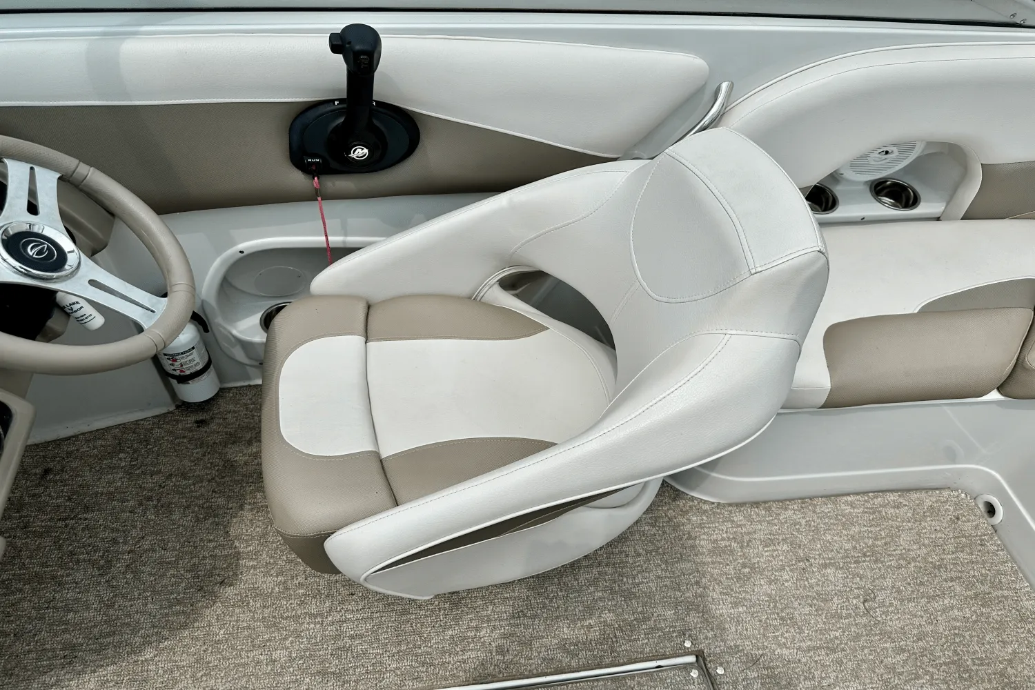 2019 Crownline 205 SS Image Thumbnail #16