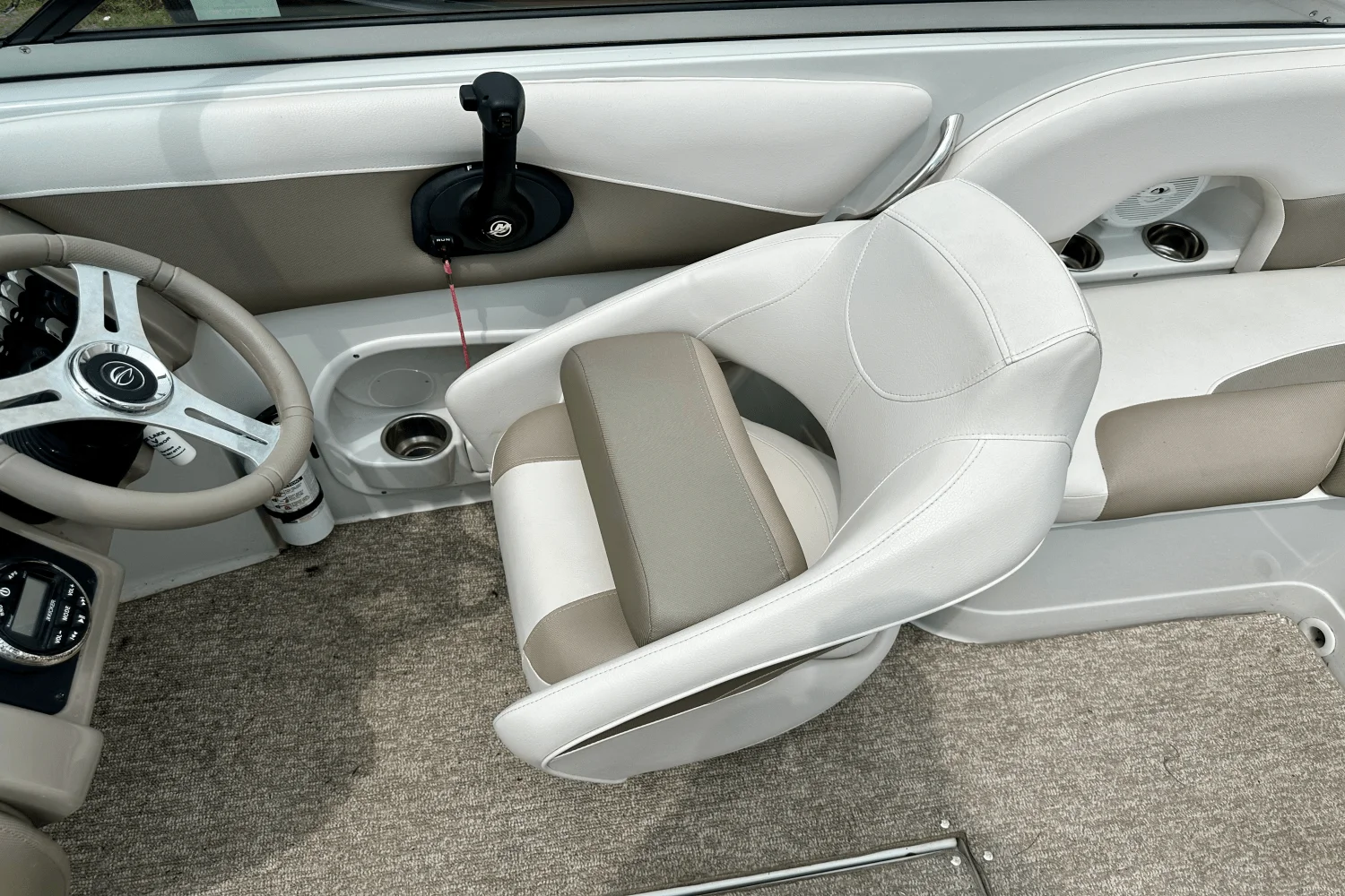 2019 Crownline 205 SS Image Thumbnail #17