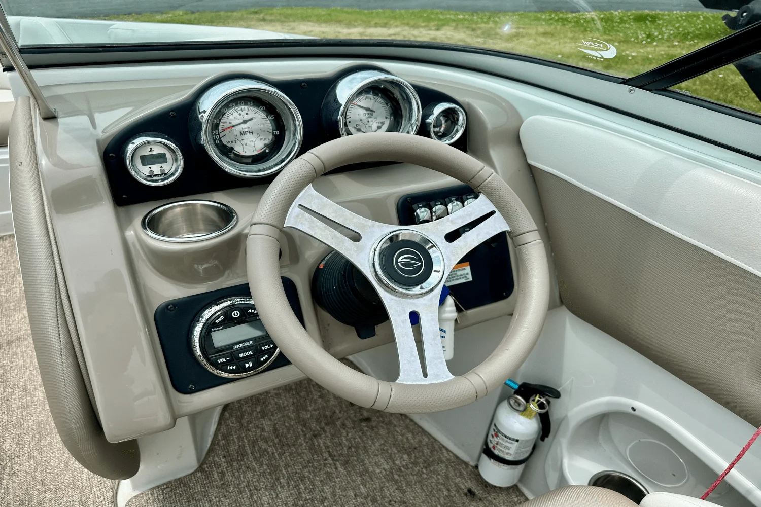 2019 Crownline 205 SS Image Thumbnail #15