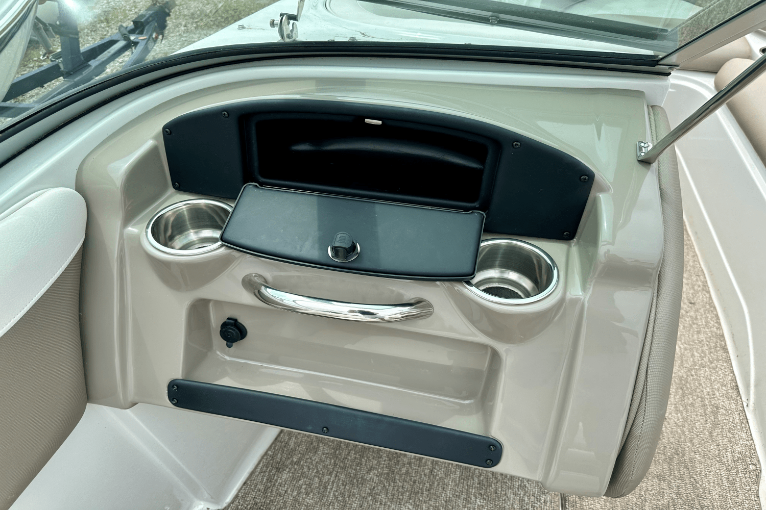 2019 Crownline 205 SS Image Thumbnail #12