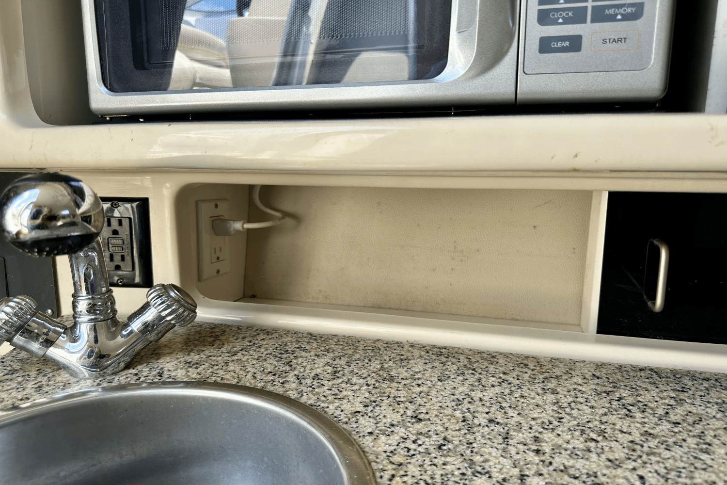 2005 Chaparral 260 SIGNATURE Image Thumbnail #34