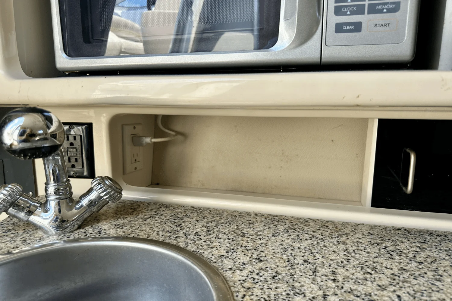 2005 Chaparral 260 SIGNATURE Image Thumbnail #34