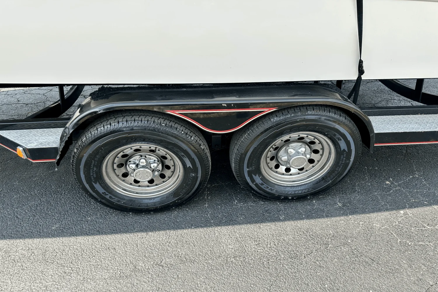 2005 Chaparral 260 SIGNATURE Image Thumbnail #9