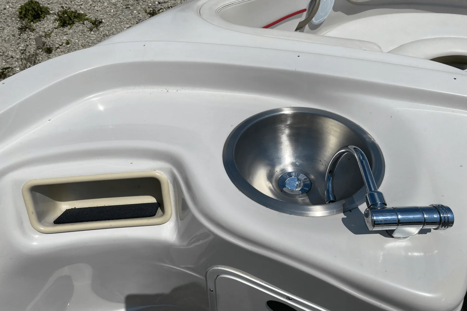 2007 Four Winns 204 FS Image Thumbnail #4