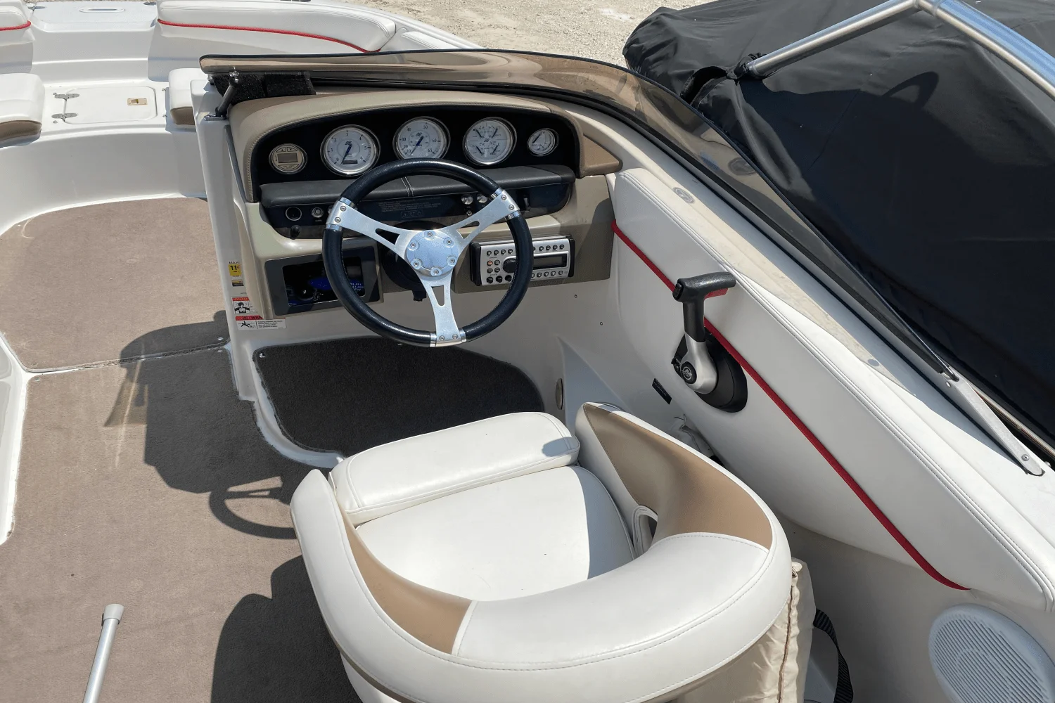 2007 Four Winns 204 FS Image Thumbnail #9