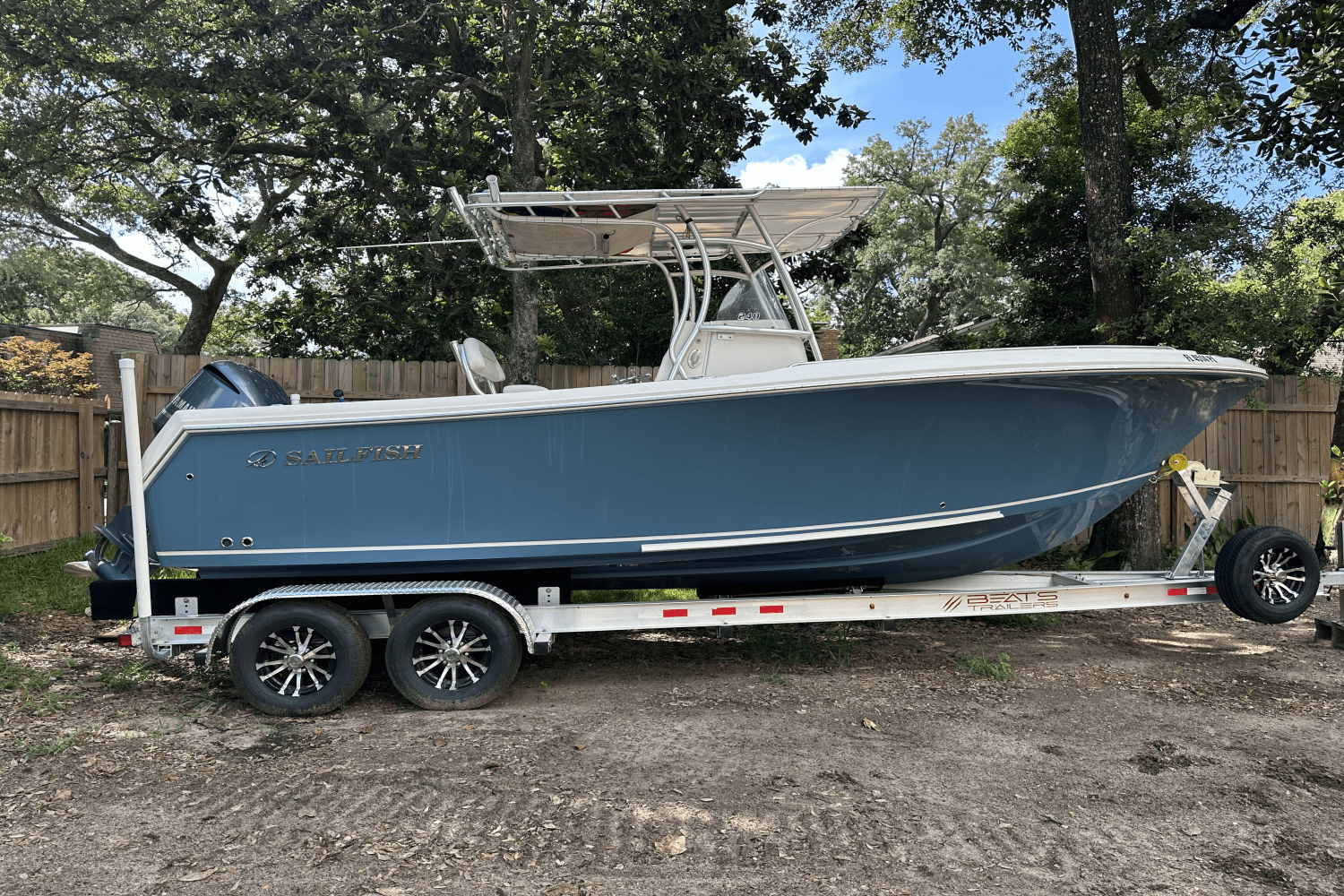 2015 Sailfish 24CC Image Thumbnail #1
