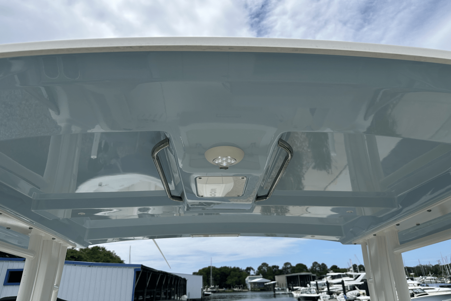 2023 Boston Whaler 24 VANTAGE Image Thumbnail #29