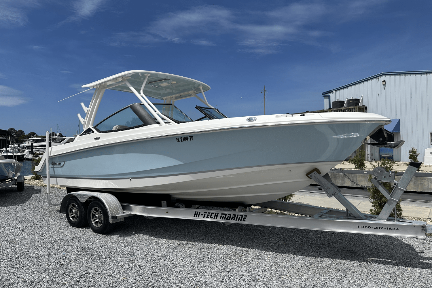 2023 Boston Whaler 24 VANTAGE Image Thumbnail #1