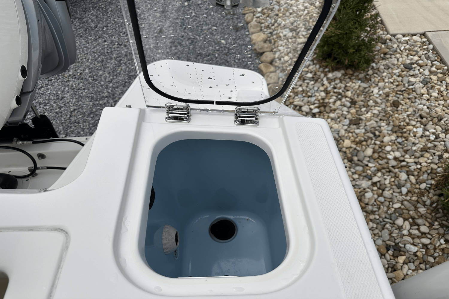 2023 Boston Whaler 24 VANTAGE Image Thumbnail #14