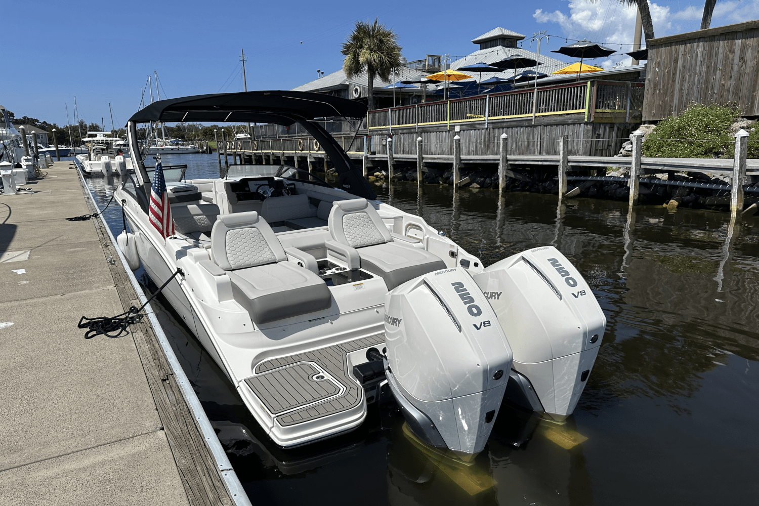 2024 Sea Ray 290 SD-OB Image Thumbnail #6