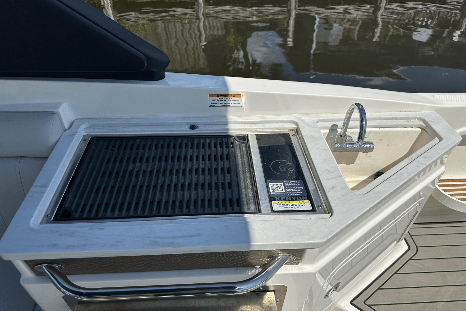 2024 Sea Ray 290 SD-OB Image Thumbnail #23