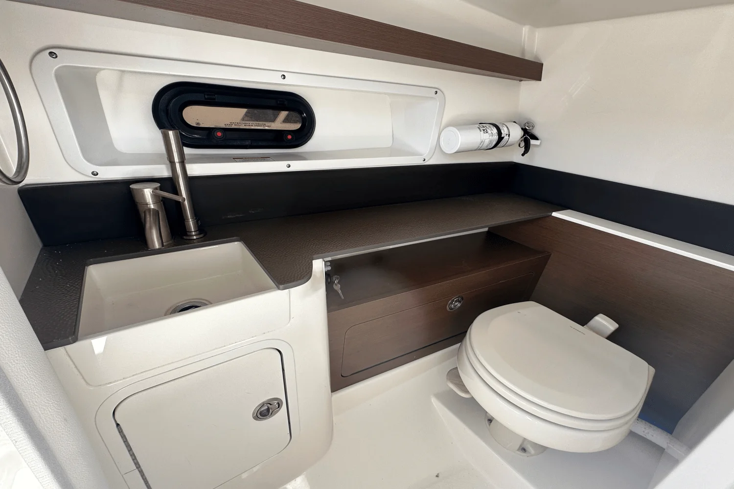 2024 Sea Ray 290 SD-OB Image Thumbnail #41