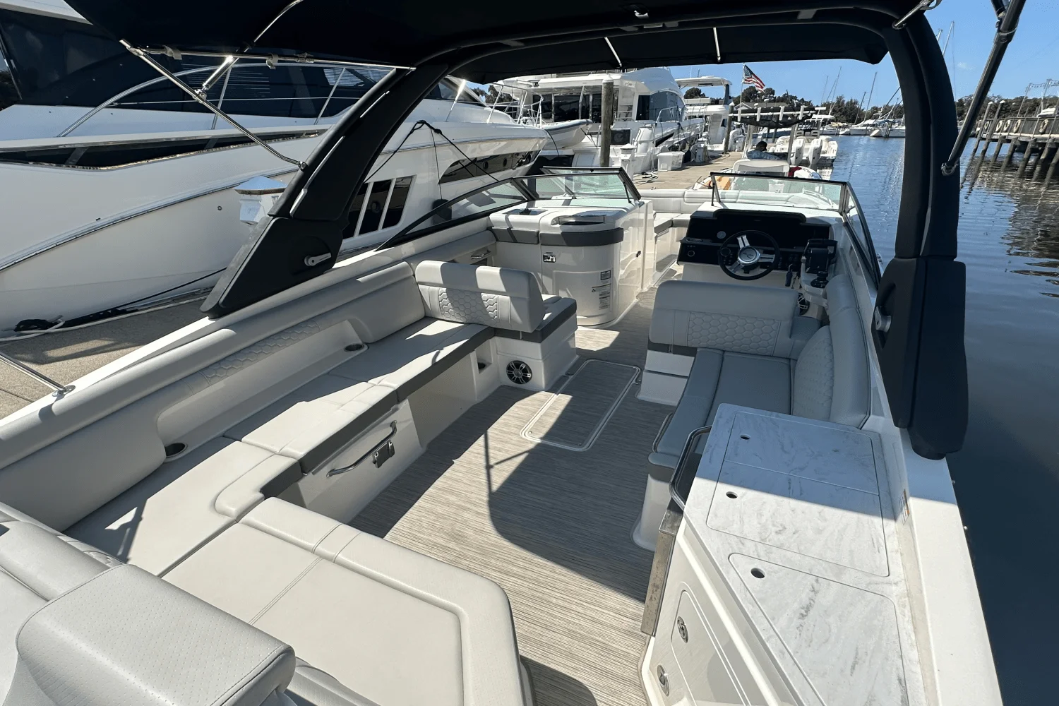 2024 Sea Ray 290 SD-OB Image Thumbnail #17