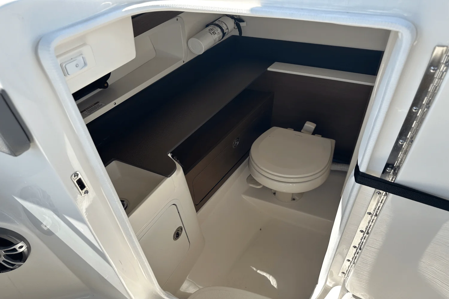 2024 Sea Ray 290 SD-OB Image Thumbnail #44