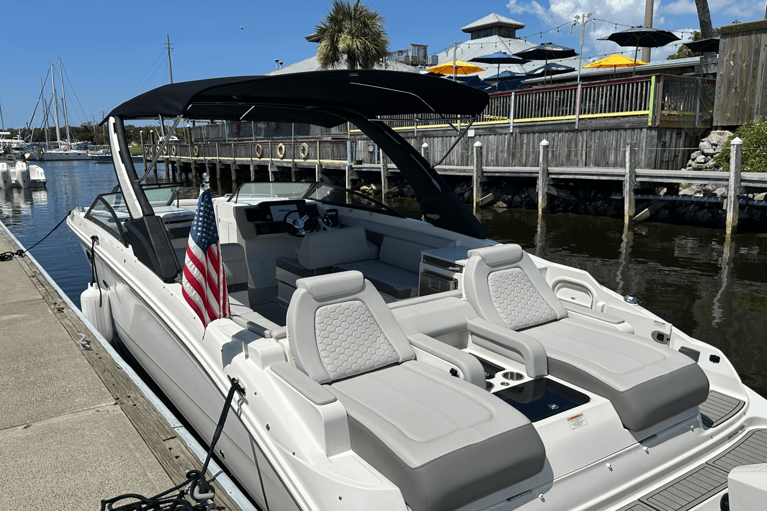 2024 Sea Ray 290 SD-OB Image Thumbnail #9