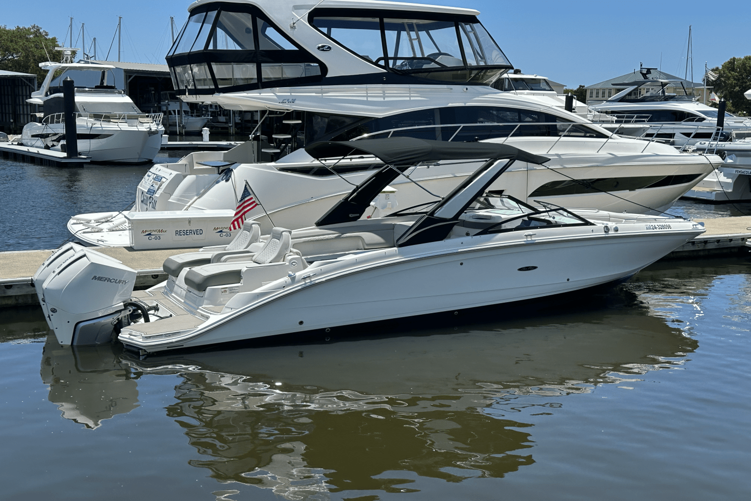 2024 Sea Ray 290 SD-OB Image Thumbnail #2