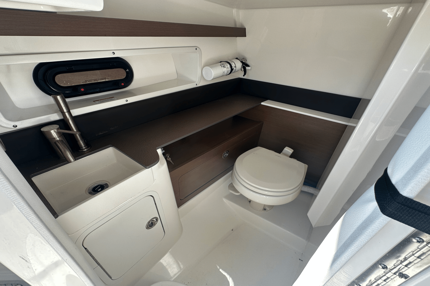 2024 Sea Ray 290 SD-OB Image Thumbnail #42