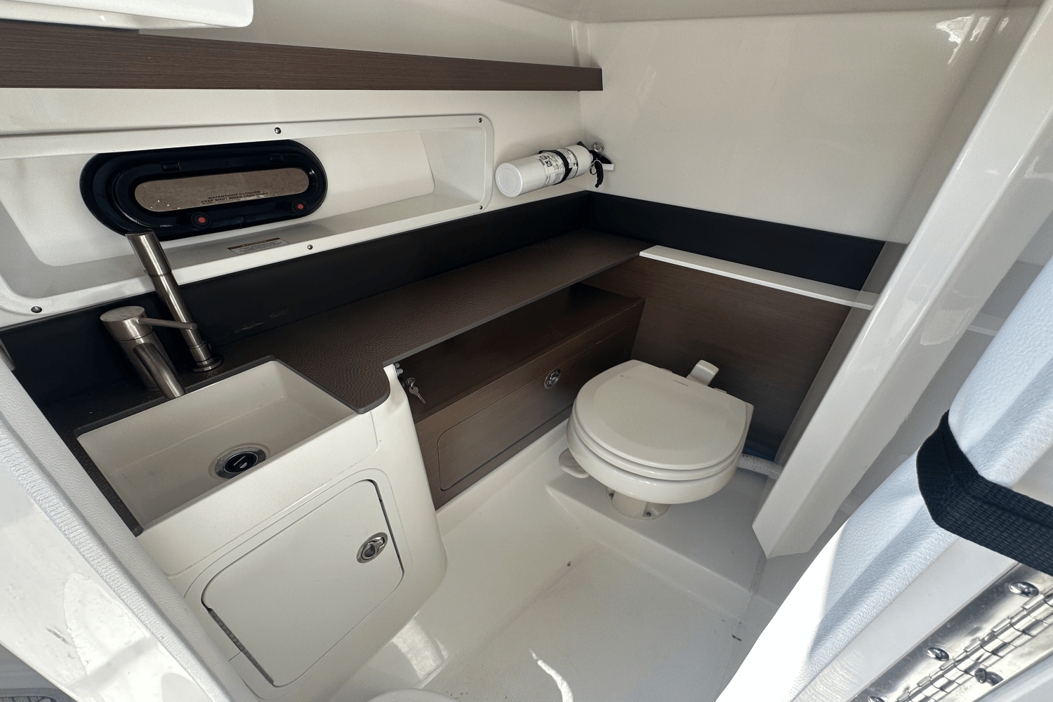 2024 Sea Ray 290 SD-OB Image Thumbnail #42