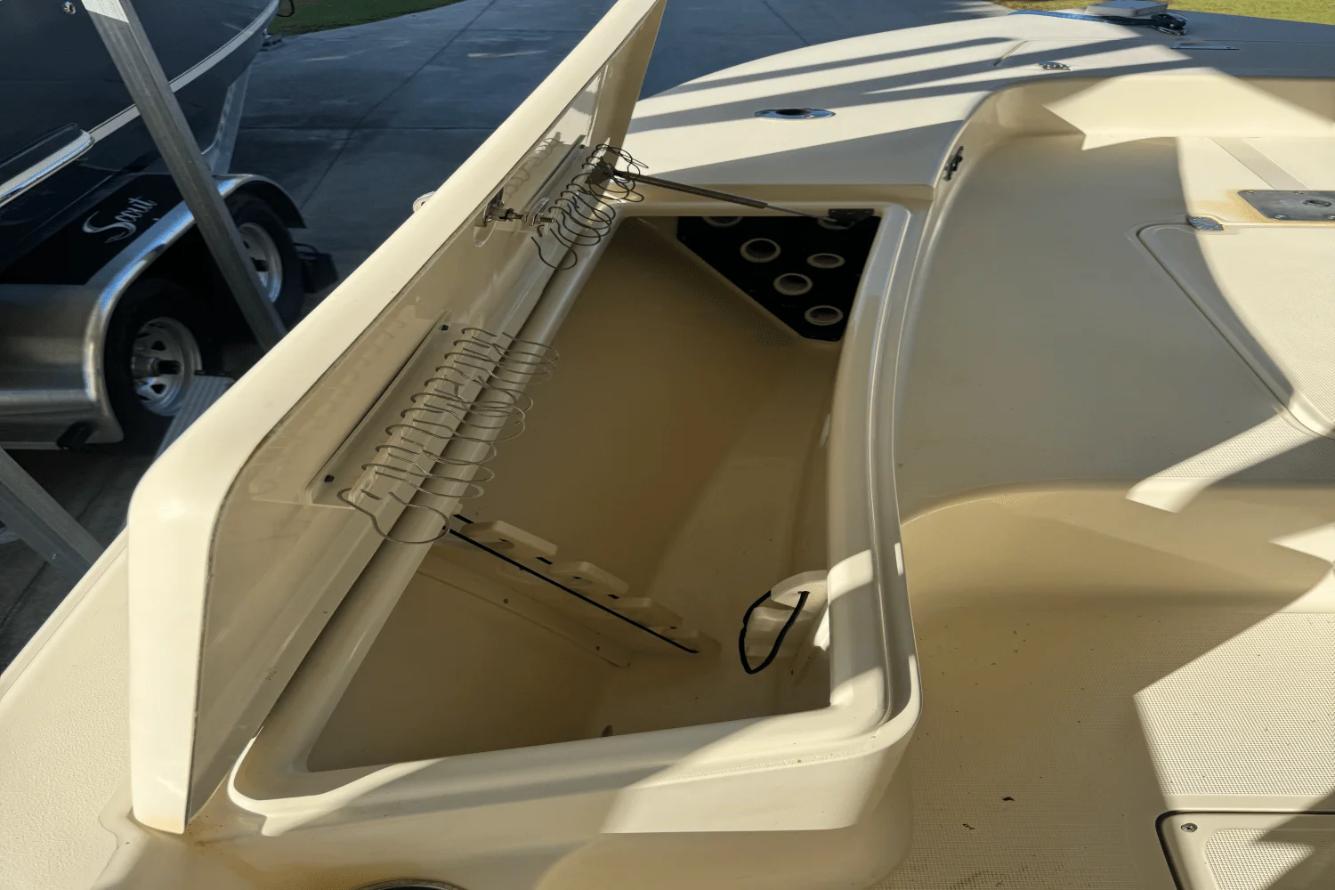 2013 Scout 221 WINYAH BAY Image Thumbnail #15