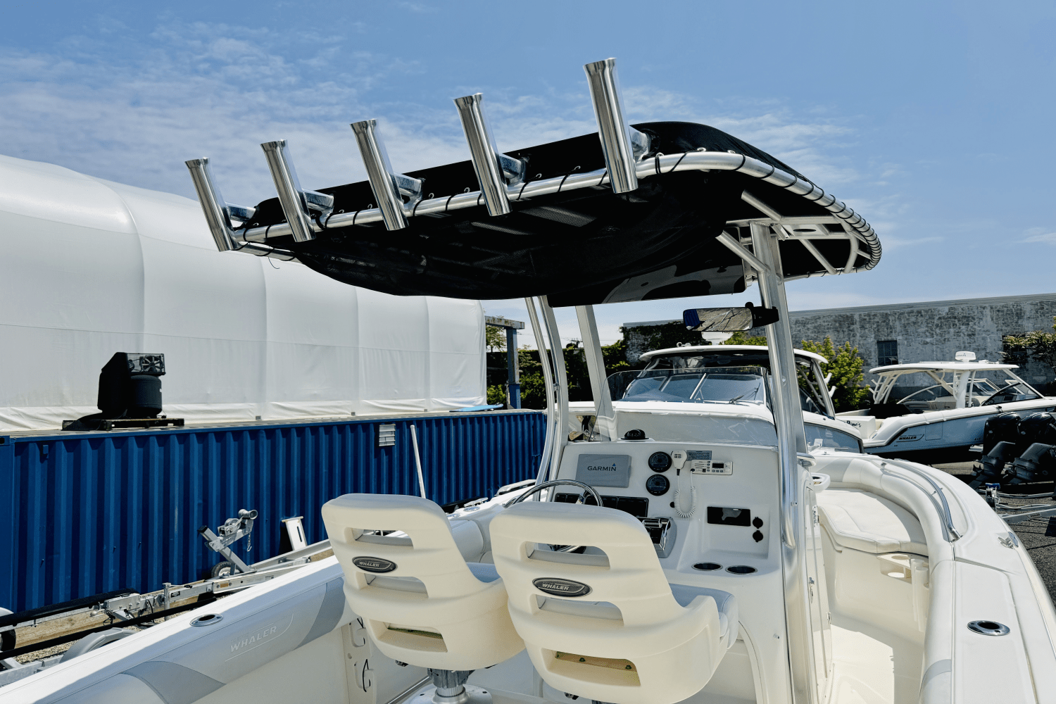2012 Boston Whaler 220 OUTRAGE Image Thumbnail #25