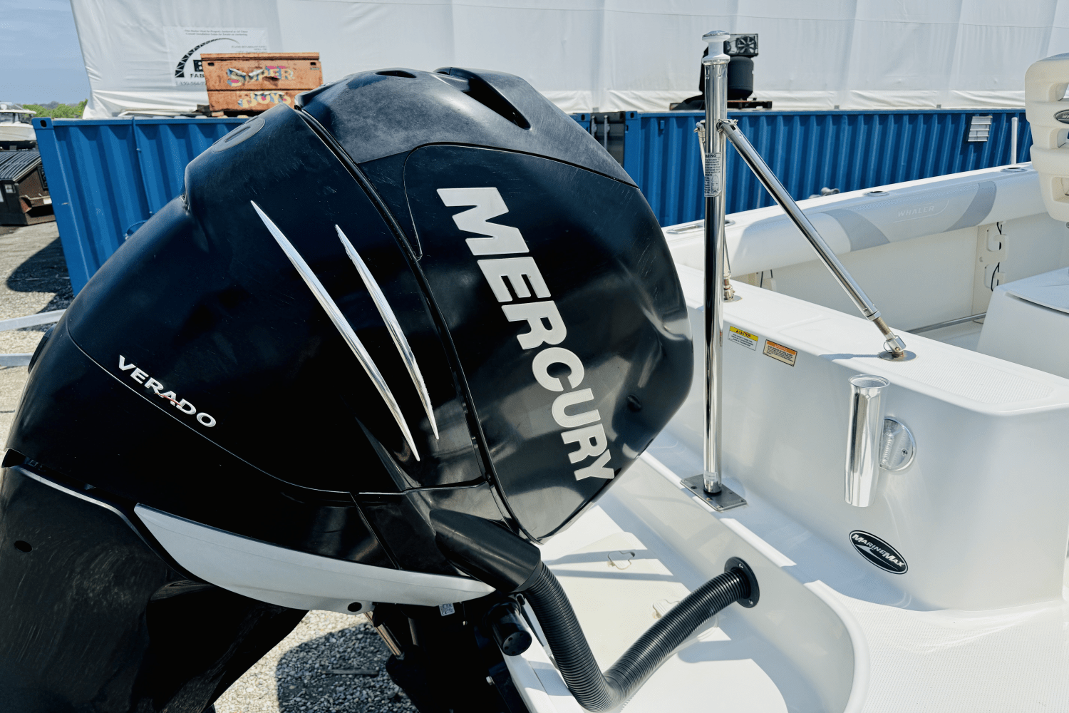 2012 Boston Whaler 220 OUTRAGE Image Thumbnail #8