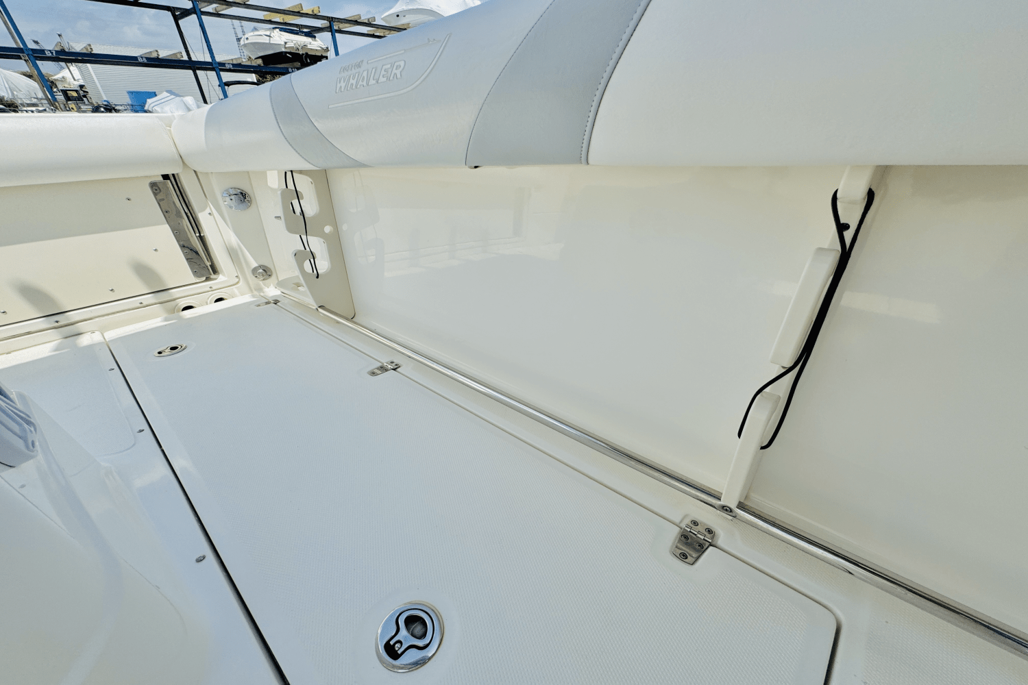 2012 Boston Whaler 220 OUTRAGE Image Thumbnail #23