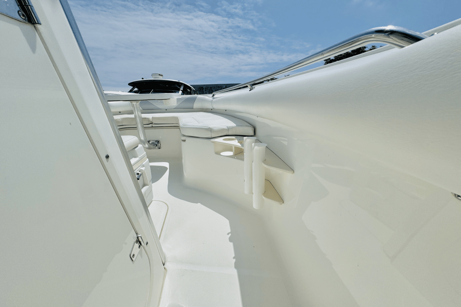 2012 Boston Whaler 220 OUTRAGE Image Thumbnail #44