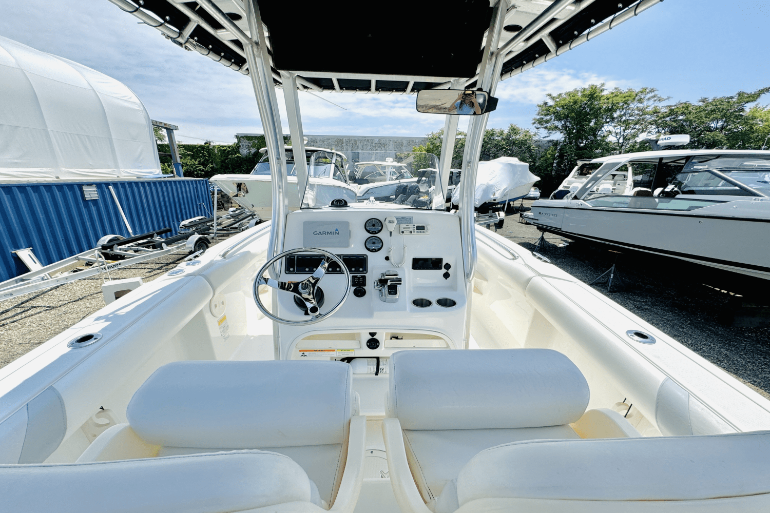 2012 Boston Whaler 220 OUTRAGE Image Thumbnail #32