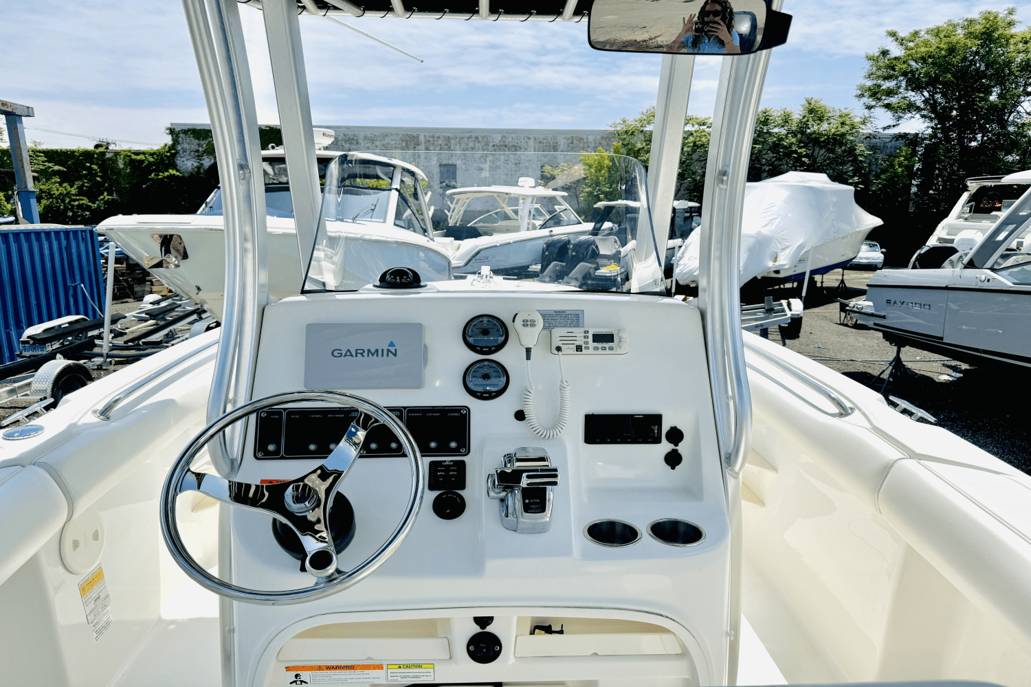 2012 Boston Whaler 220 OUTRAGE Image Thumbnail #34