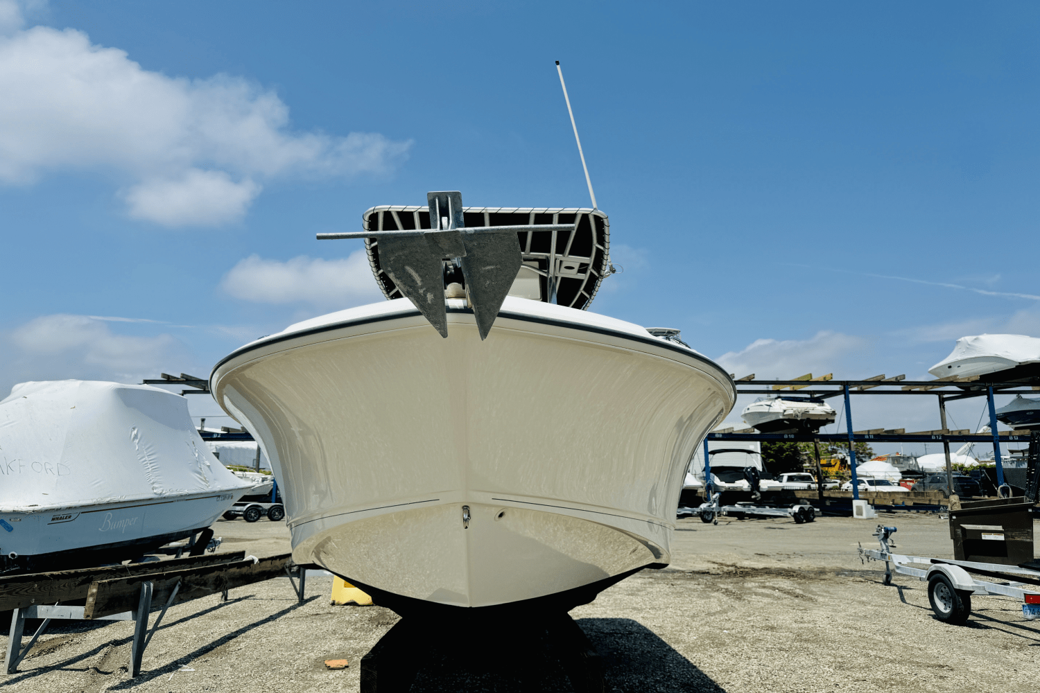 2012 Boston Whaler 220 OUTRAGE Image Thumbnail #3