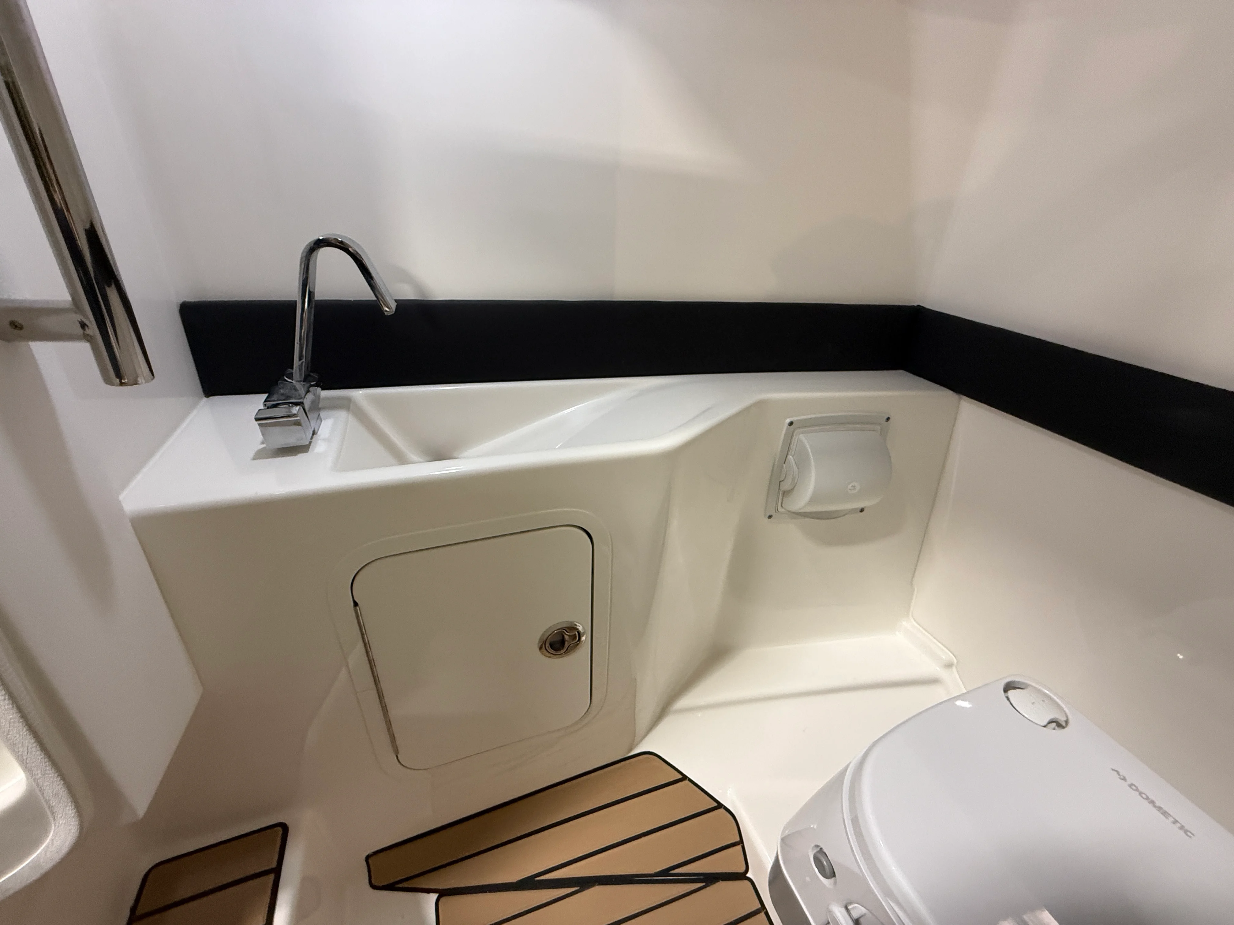 2026 Sea Ray SLX 260 Image Thumbnail #65